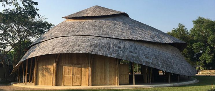 Chiangmai Life Architects. Palacio de deportes de bambú
