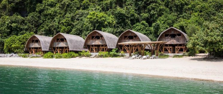 Castaway Island Resort  de Vo Trong Nghia Architects. Bambú y materiales reciclados