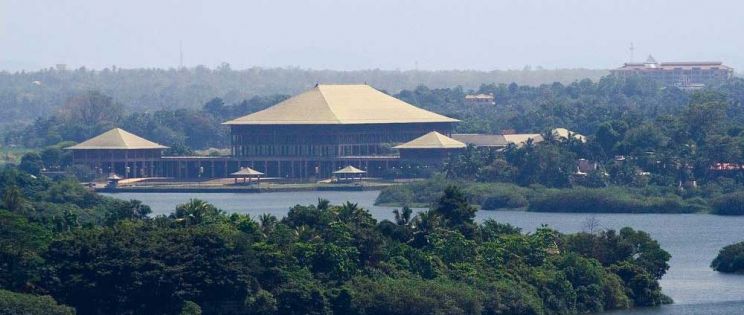 Geoffrey Bawa y el Parlamento de Sri Lanka