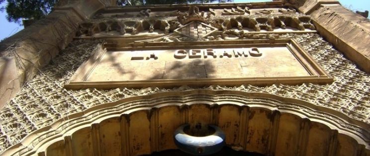   La Ceramo. Antigua fábrica neomudejar será protegida después de años de abandono.