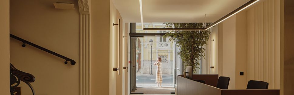 Destudio transforma la sede de Anaford en un referente de elegancia y funcionalidad