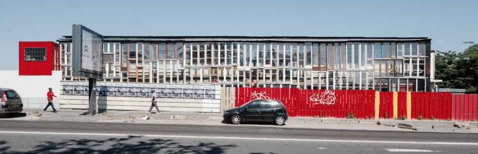 La Passerelle de Saint-Denis: Arquitectura de Colaboración y Cohabitación