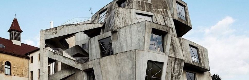 Brutalismo deconstruido: Sainte-Marie Lyon del arquitecto Georges Adilon