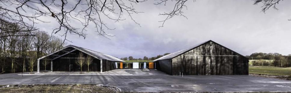 Instalaciones de vanguardia en plena naturaleza. SHH Architecture & Interior Design.