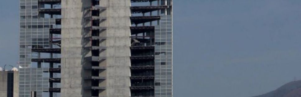"Torre David",Caracas: Un proyecto arquitectónico de complejo comercial a edificio de ocupas más alto del mundo