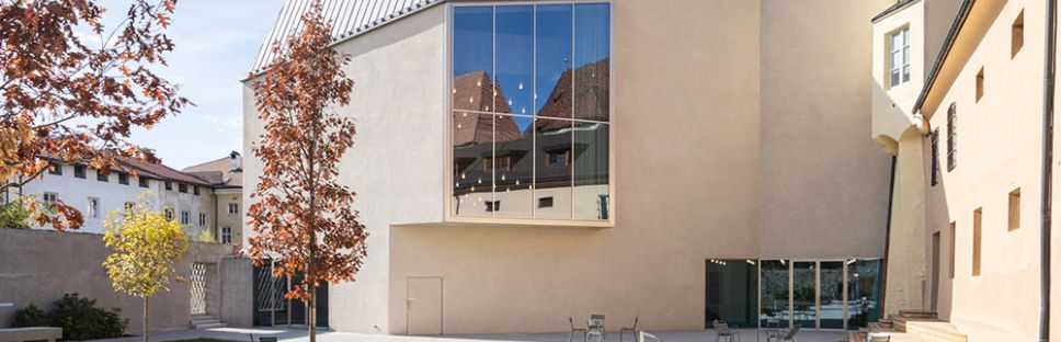 la nueva Biblioteca de Brixen de Carlana Mezzalira Pentimalli arquitectos Kulturbaum: la nueva biblioteca de Bressanone