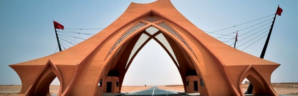 Entrada a la ciudad de Laâyoune en Marruecos