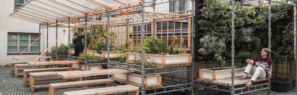 Arquitectura para el cultivo de km0: Invernadero Kasvattamo