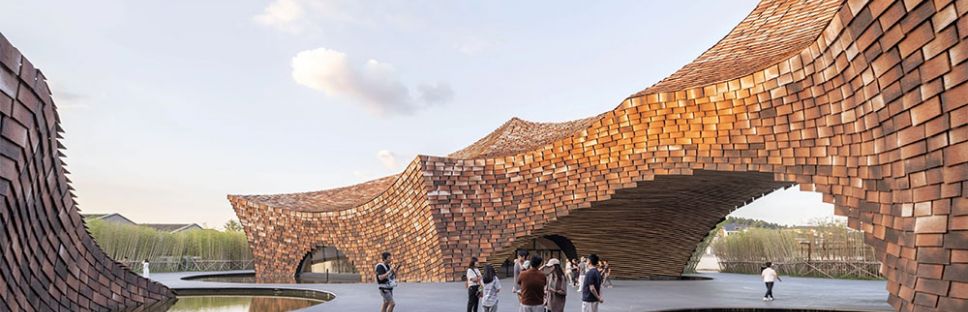 Arquitectura y Cerámica: La tectónica artesanal de Kengo Kuma