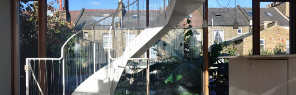 Ampliaciones eficientes y sostenibles: Three rooms under a new roof, Ullmayer Sylvester Architects