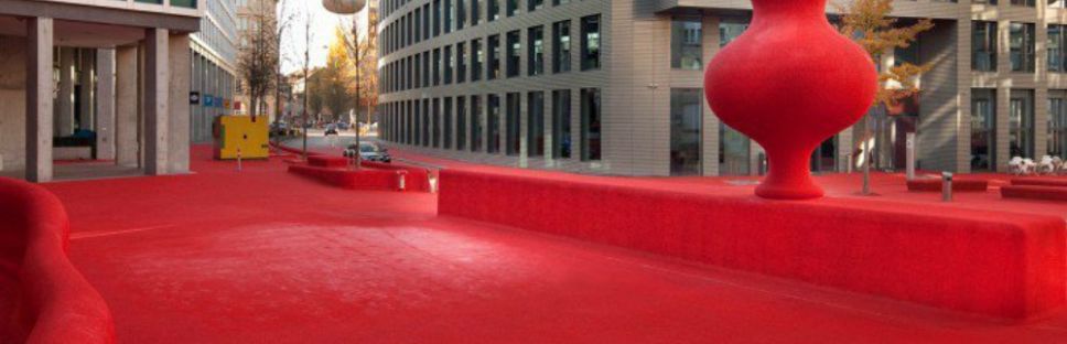 City Lounge. Diseño de espacio urbano por Carlos Martinez y Pipilotti Rist